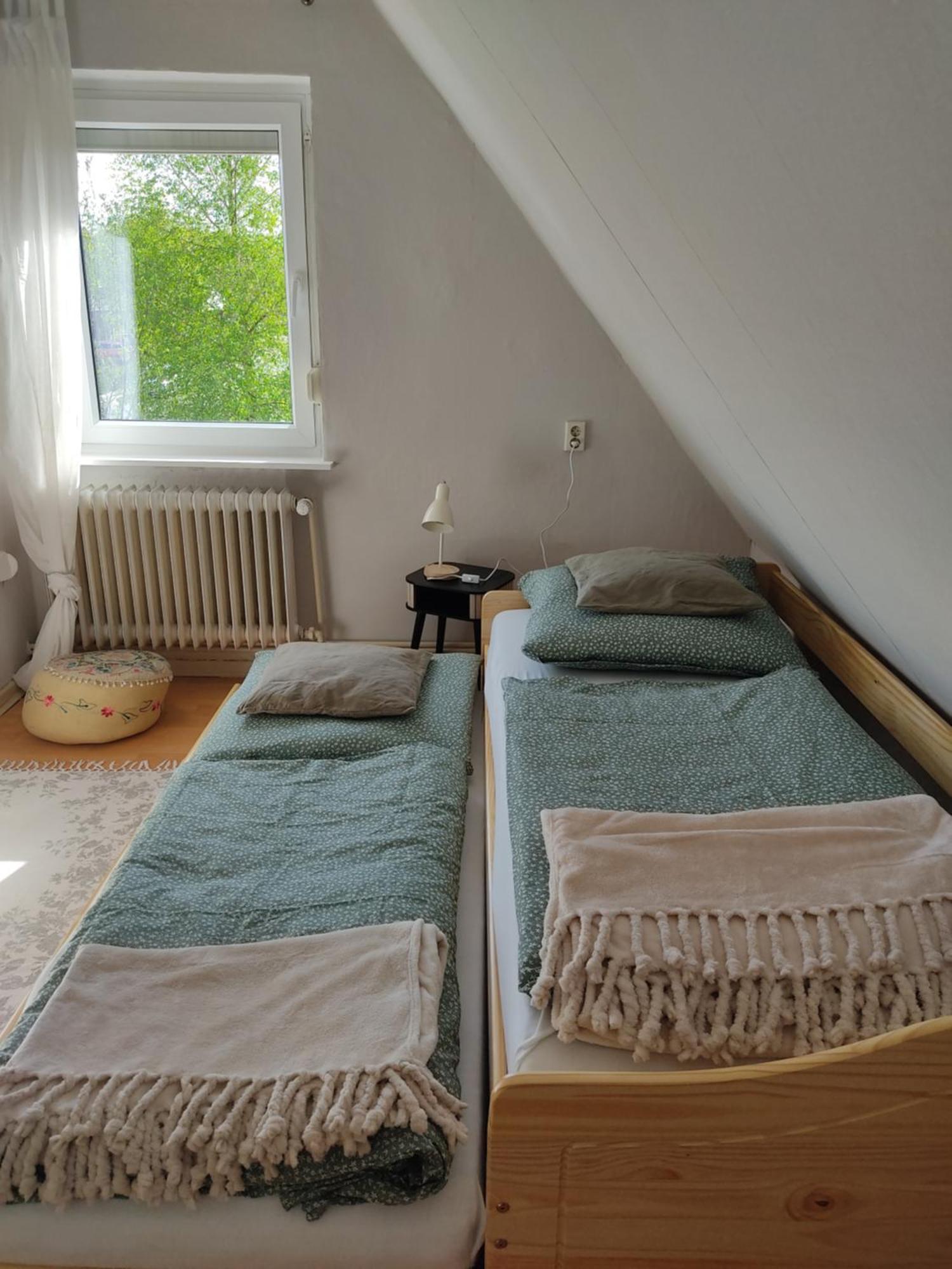 Ferienwohnung Haus Papenburg Garten Parkplatz Nordsee Bagian luar foto