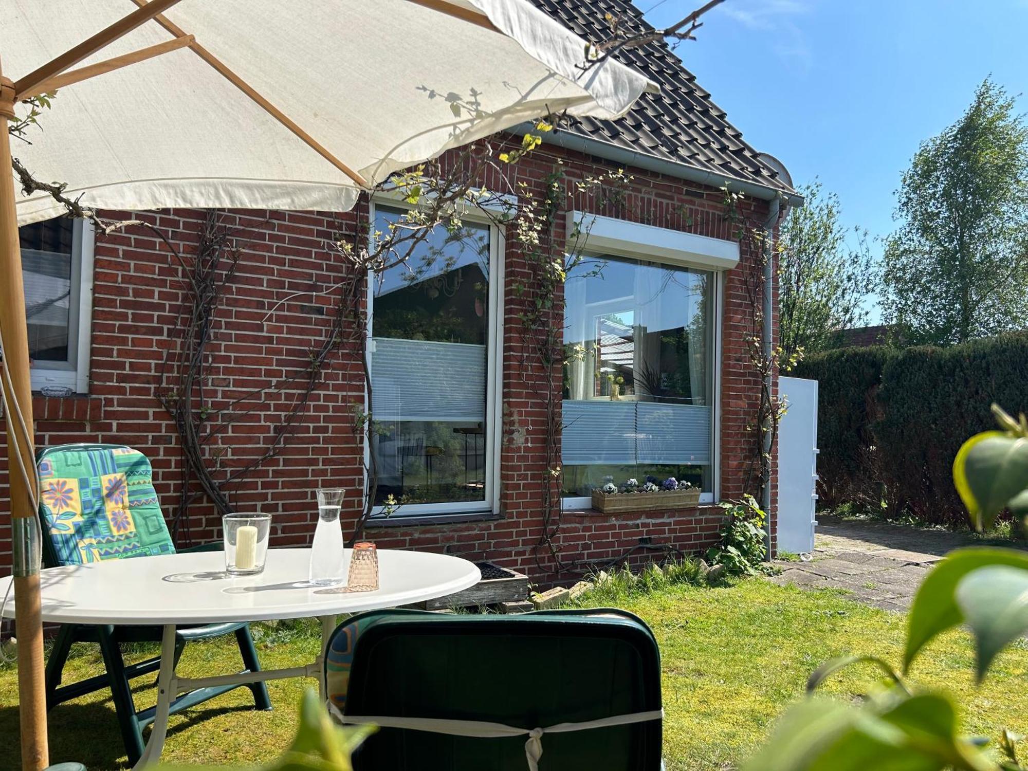 Ferienwohnung Haus Papenburg Garten Parkplatz Nordsee Bagian luar foto