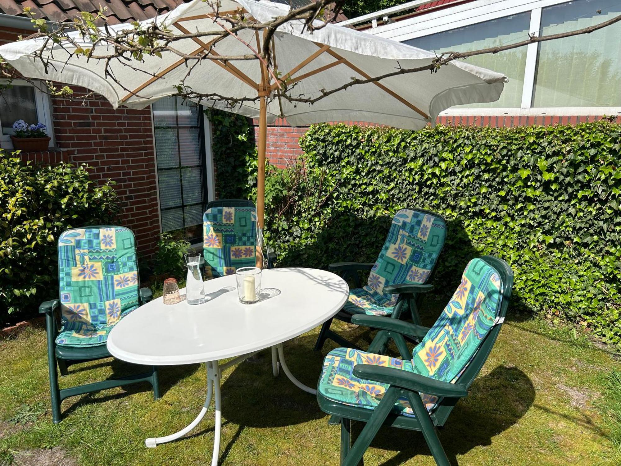 Ferienwohnung Haus Papenburg Garten Parkplatz Nordsee Bagian luar foto