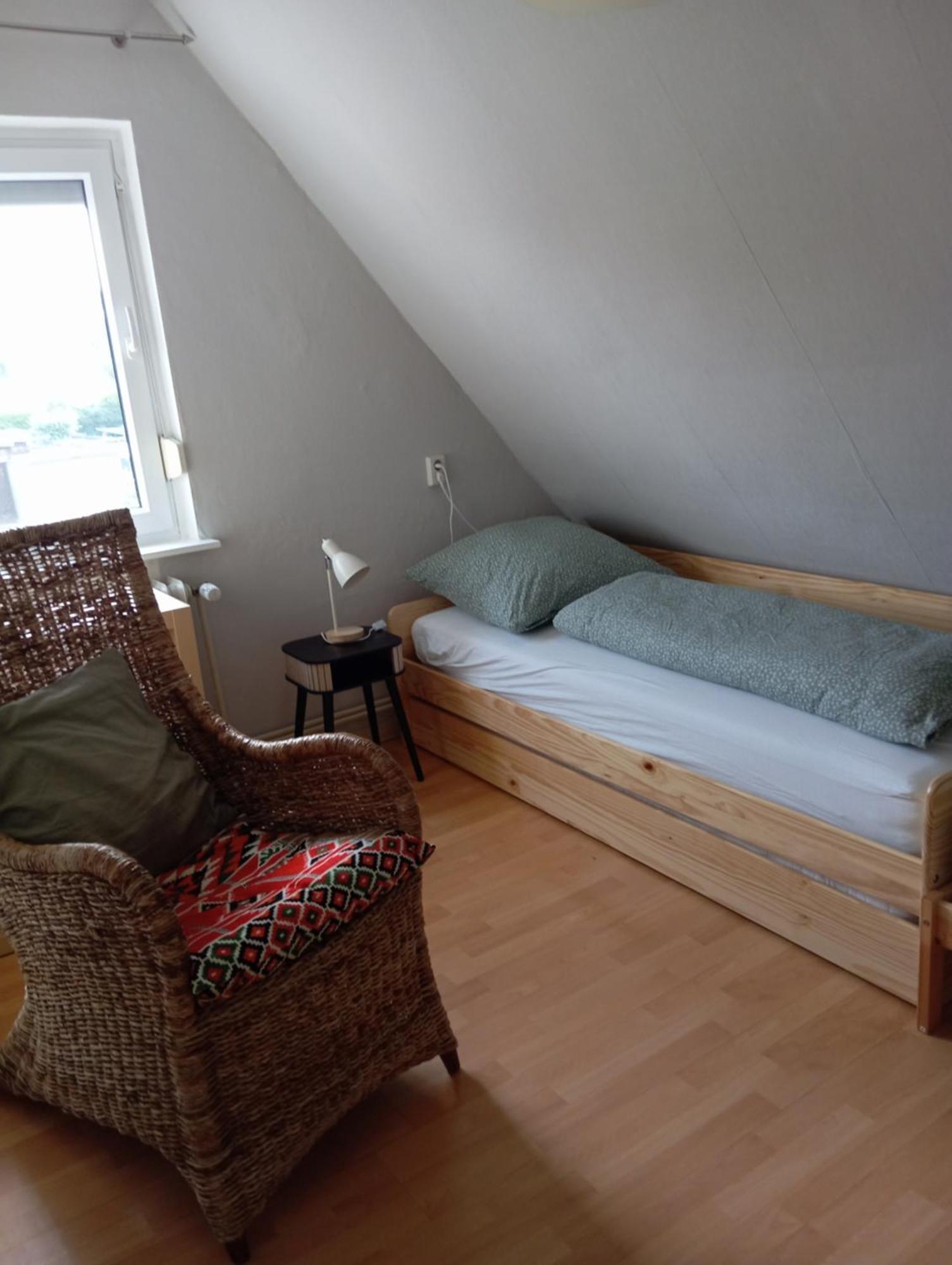 Ferienwohnung Haus Papenburg Garten Parkplatz Nordsee Bagian luar foto